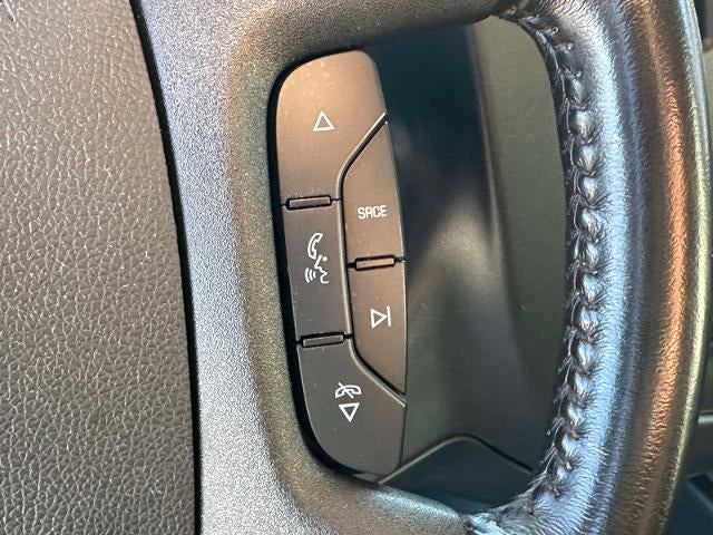 2023 Chevrolet Express Passenger 3500 1LS