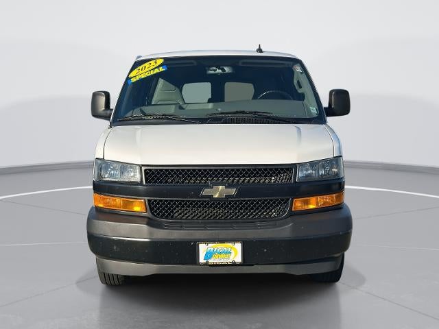 2023 Chevrolet Express Passenger 3500 1LS