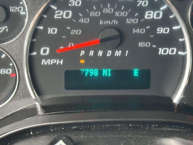 2024 Chevrolet Express Passenger 3500 1LT