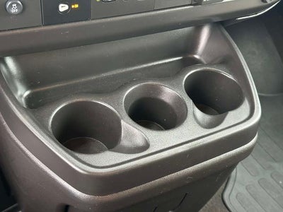 2024 Chevrolet Express Passenger 3500 1LT