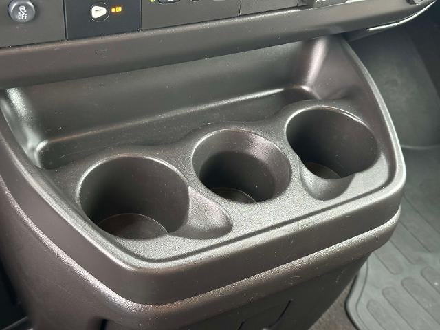 2024 Chevrolet Express Passenger 3500 1LT