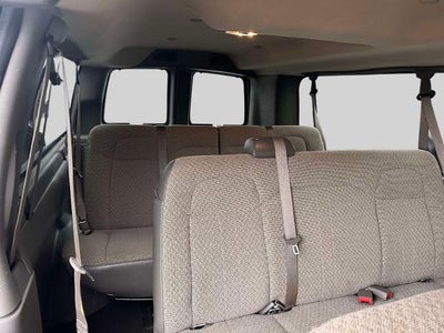 2024 Chevrolet Express Passenger 3500 1LT