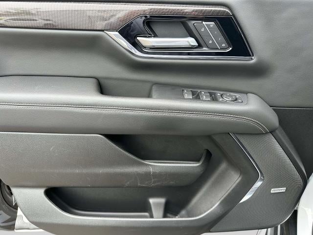 2025 GMC Yukon XL Elevation