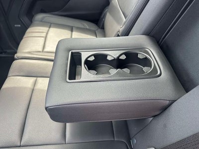 2025 Chevrolet Suburban RST