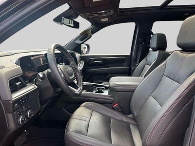 2025 Chevrolet Suburban RST