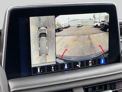 2023 Chevrolet Suburban LT