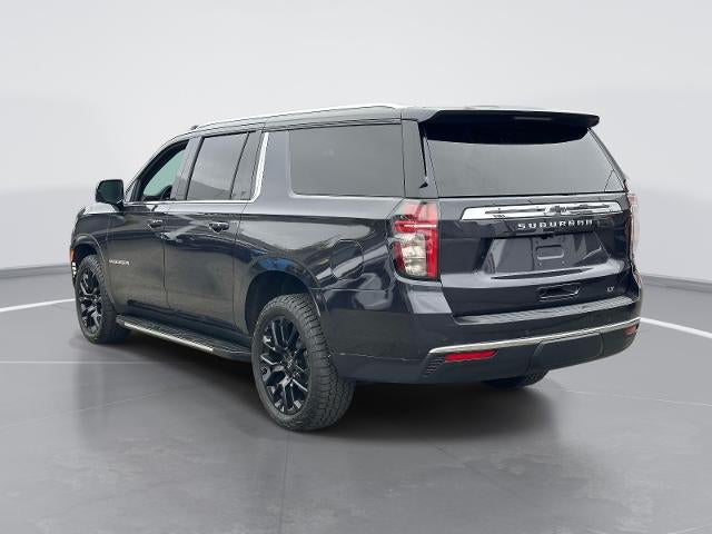 2023 Chevrolet Suburban LT