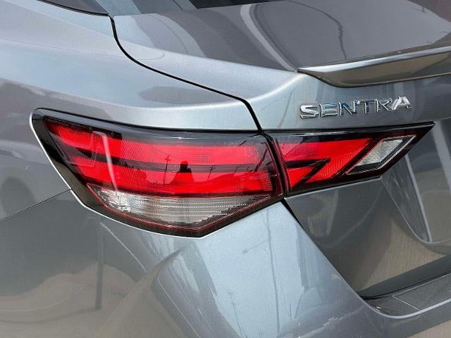 2022 Nissan Sentra SV Xtronic CVT