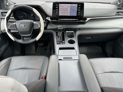 2024 Toyota Sienna XSE