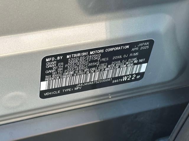 2025 Mitsubishi Outlander SE