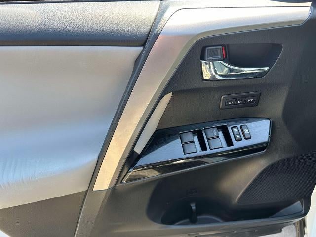 2016 Toyota RAV4 Hybrid Limited