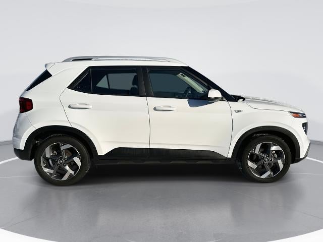 2022 Hyundai Venue SEL