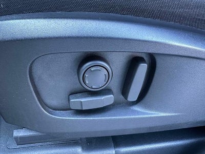 2025 Land Rover Defender S