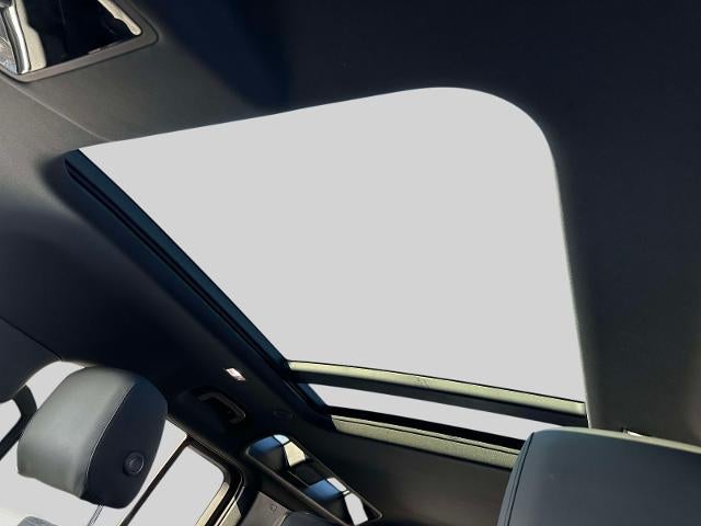 2025 Land Rover Defender S