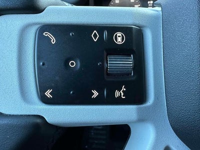 2025 Land Rover Defender S