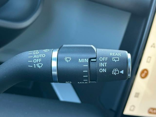 2025 Land Rover Defender S