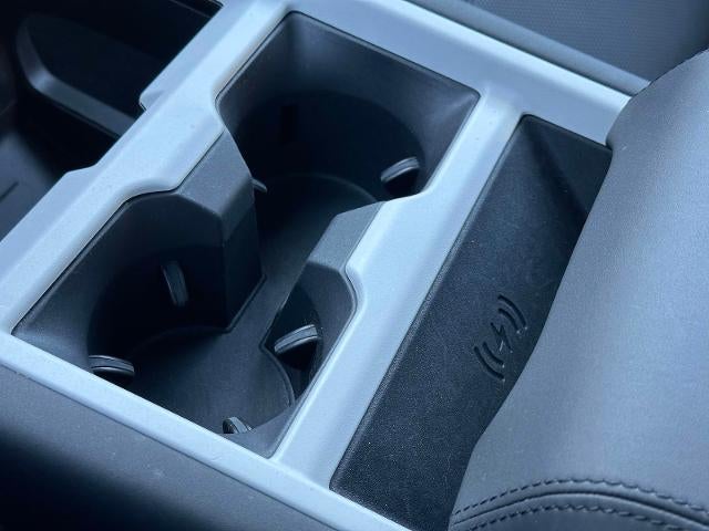 2025 Land Rover Defender S