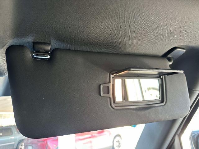 2025 Land Rover Defender S