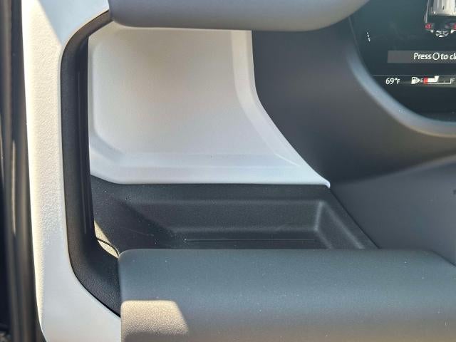2025 Land Rover Defender S