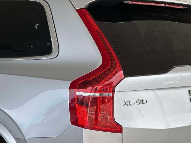 2021 Volvo XC90 T5 Momentum 7 Passenger
