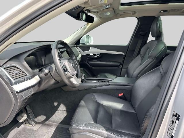 2021 Volvo XC90 T5 Momentum 7 Passenger