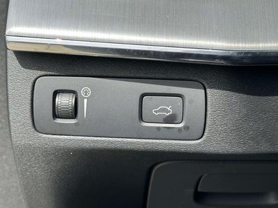 2021 Volvo XC90 T5 Momentum 7 Passenger