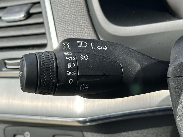2021 Volvo XC90 T5 Momentum 7 Passenger