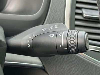 2021 Volvo XC90 T5 Momentum 7 Passenger