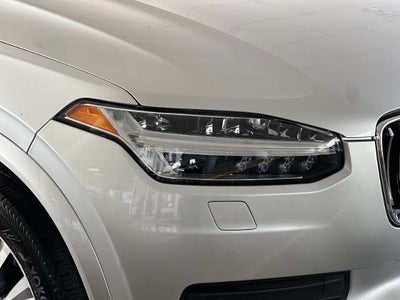 2021 Volvo XC90 T5 Momentum 7 Passenger