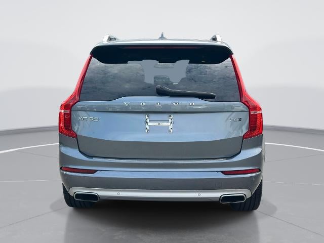 2018 Volvo XC90 T6 Momentum